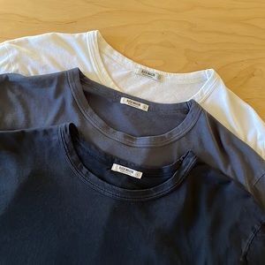 Lot of 3 Buck Mason Pima Cotton Scoop Hem shirts